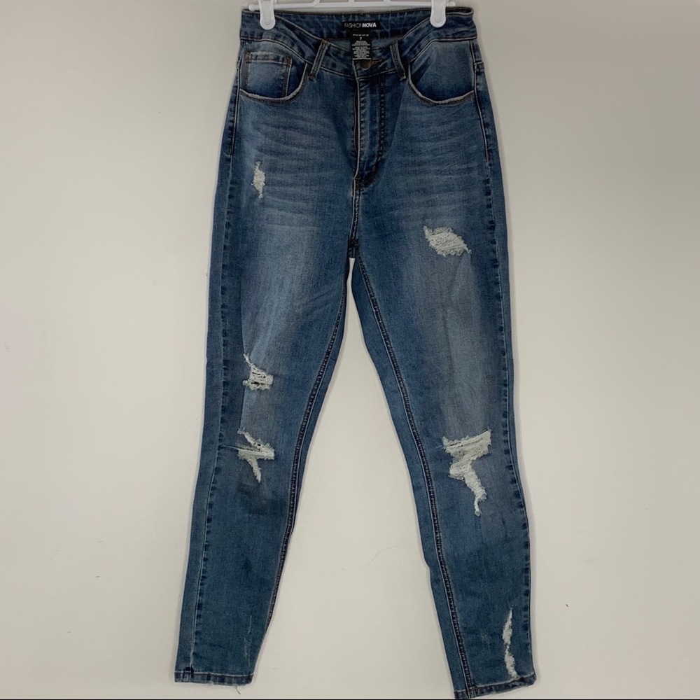High waisted jeans